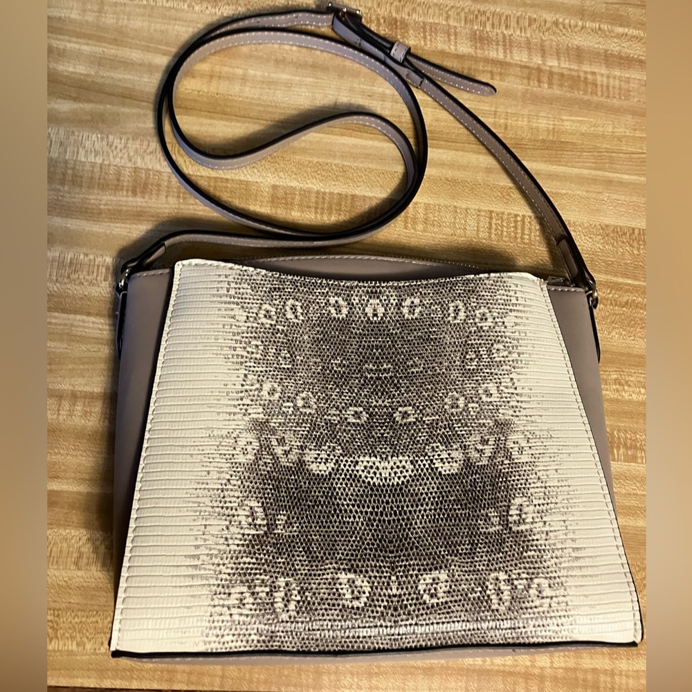 🌸Nine West Crossbody Bag